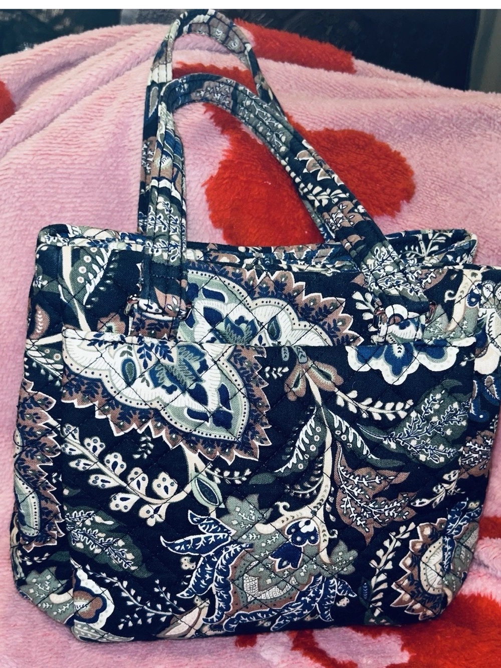 Retired Vera Bradley Quilted Java Navy  Camo purse - small zip closure Women's
